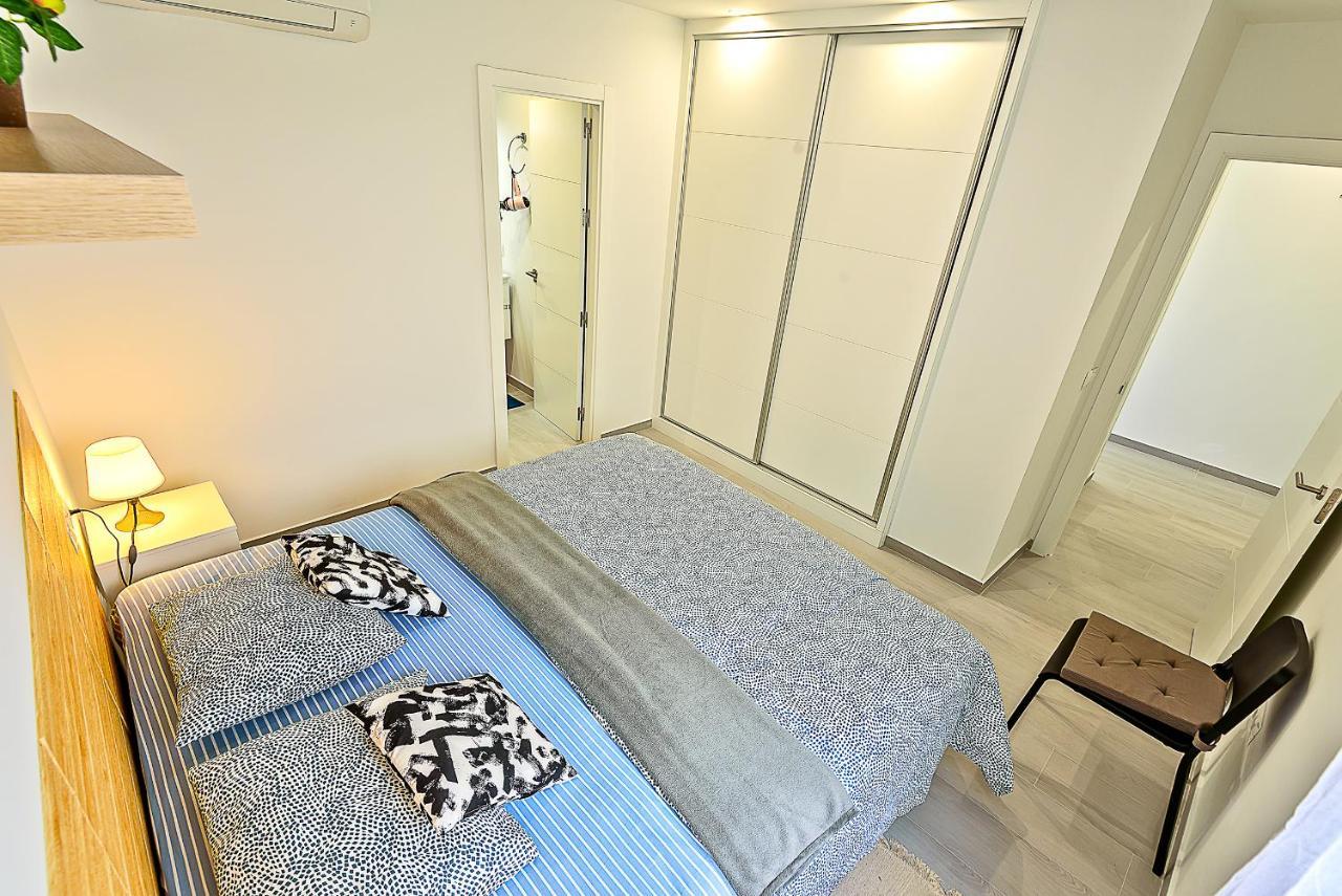 Oceanfront Duplex With A Rooftop Pool And Terrace El Puerto de Santa María Esterno foto