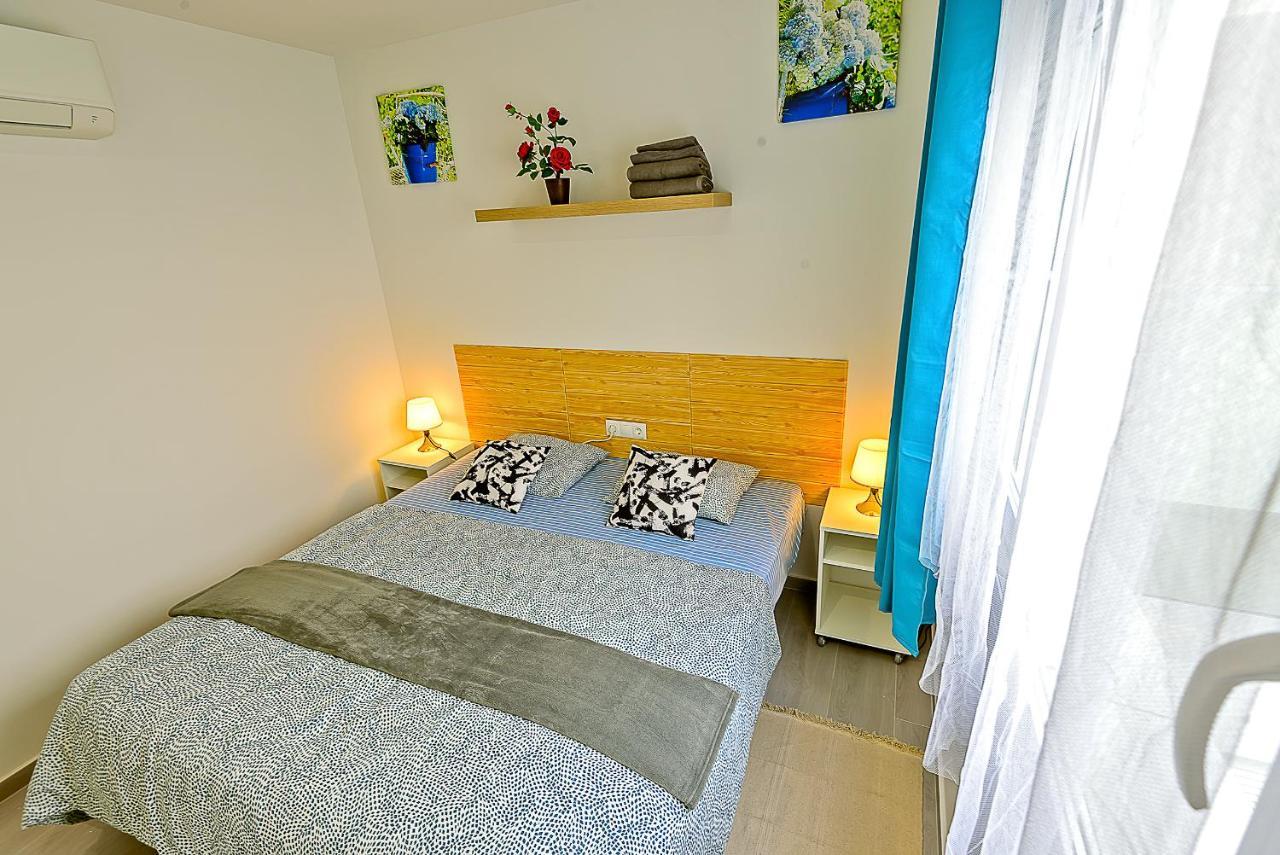 Oceanfront Duplex With A Rooftop Pool And Terrace El Puerto de Santa María Esterno foto